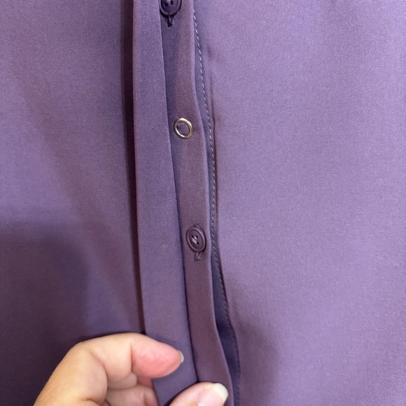 Modern Ambition Women’s XL Purple Button-Up Shirt Recycled Fabric Hidden Buttons - Picture 7 of 12